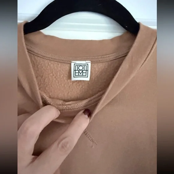 Toteme camel sweatshirt and sweatpant - Picture 4 of 12